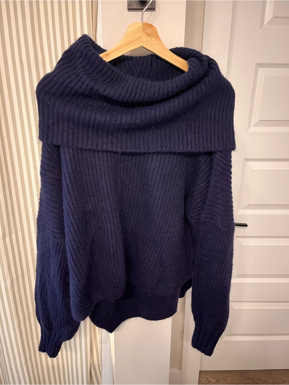 Pinko Navy Mohair cowl Turtleneck sweater